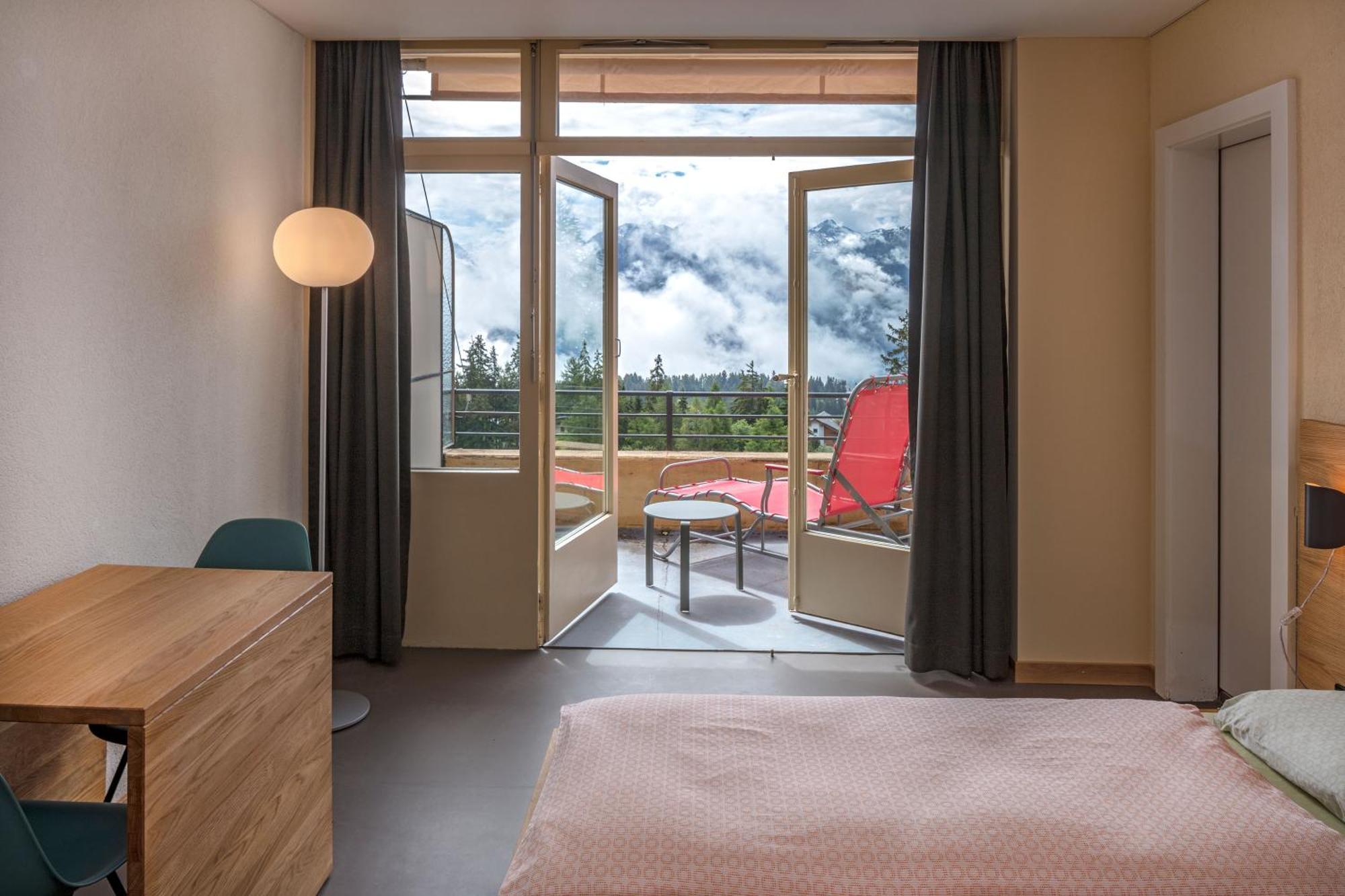 Double Room Private Bathroom
