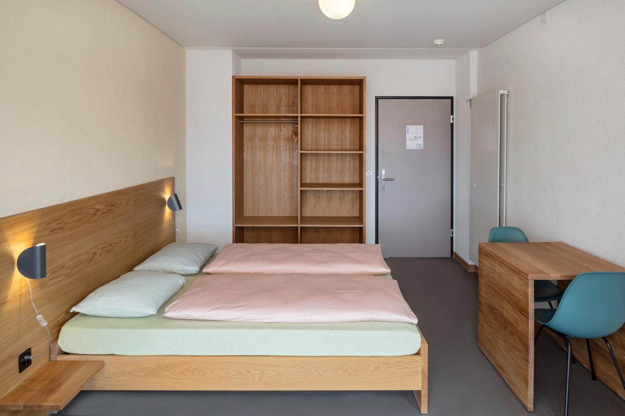 Double Room Private Bathroom